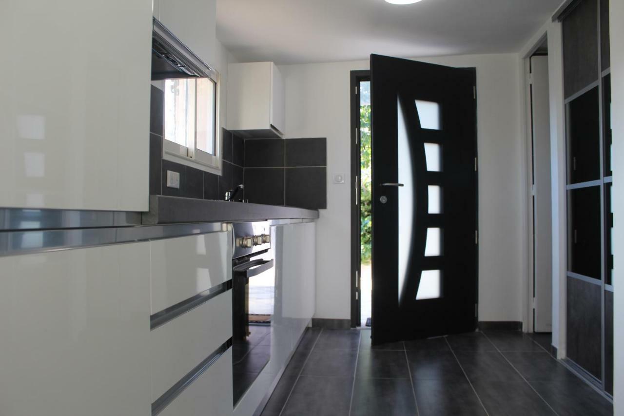 Charmante Villa A 15 Min De Nice Avec Piscine Blausasc 外观 照片