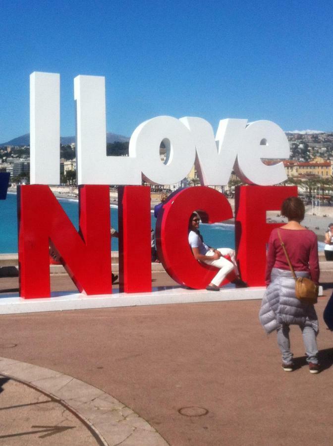Charmante Villa A 15 Min De Nice Avec Piscine Blausasc 外观 照片
